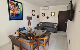 Departamento en condominio con alberca y área infantil